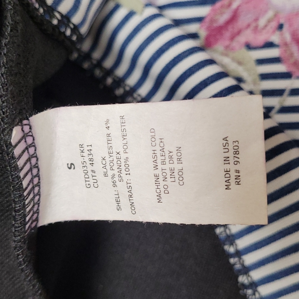 NWT Casual Coutour Top - Picture 14 of 14